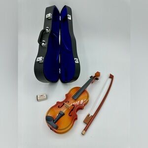 American Girl Violin Set - Violin, Violin Case, Bow, Resin